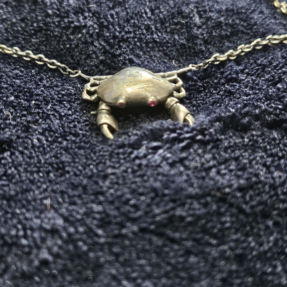 Elizabeth & James crab necklace